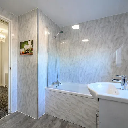 Rd46Gs - Cozy Double Room In West Yorkshire *