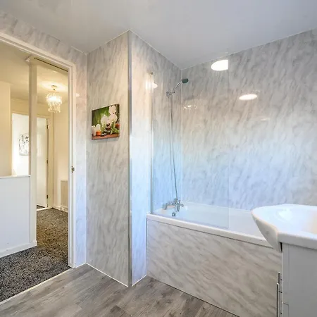 Quarto em Acomodações Particulares -rdgs- For Your Relaxed, Cosy Stay, Free Parking
