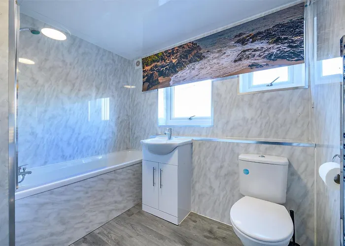 -rdgs- For Your Relaxed, Cosy Stay, Free Parking